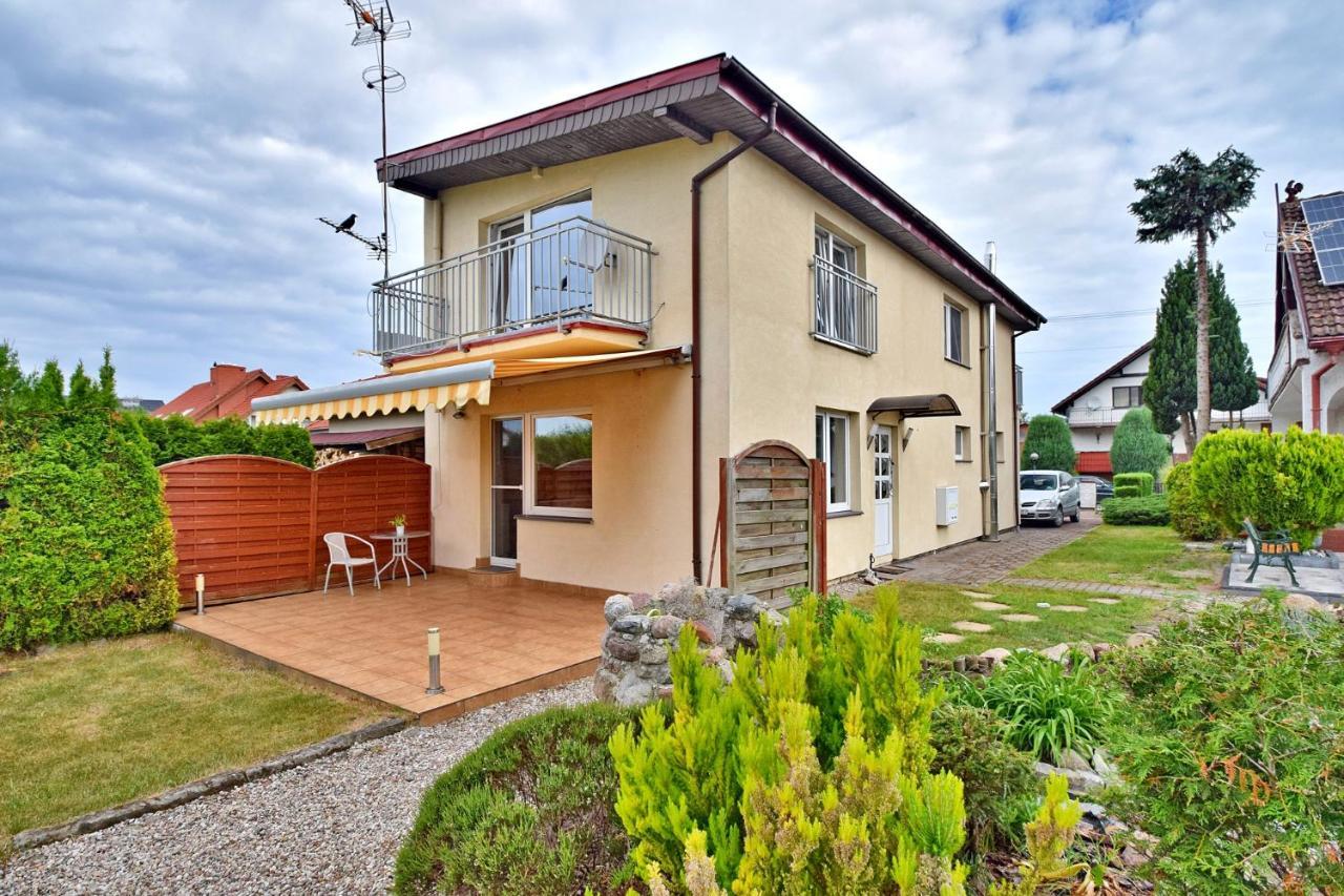 Domek Letniskowy-Caloroczny Michal Grzybowo  Exterior photo